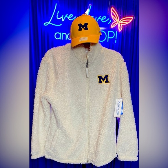 🐺 M: UofM Port Authority® Cozy 1/4-Zip Fleece, Unisex. NWT 🐺 - Picture 4 of 6